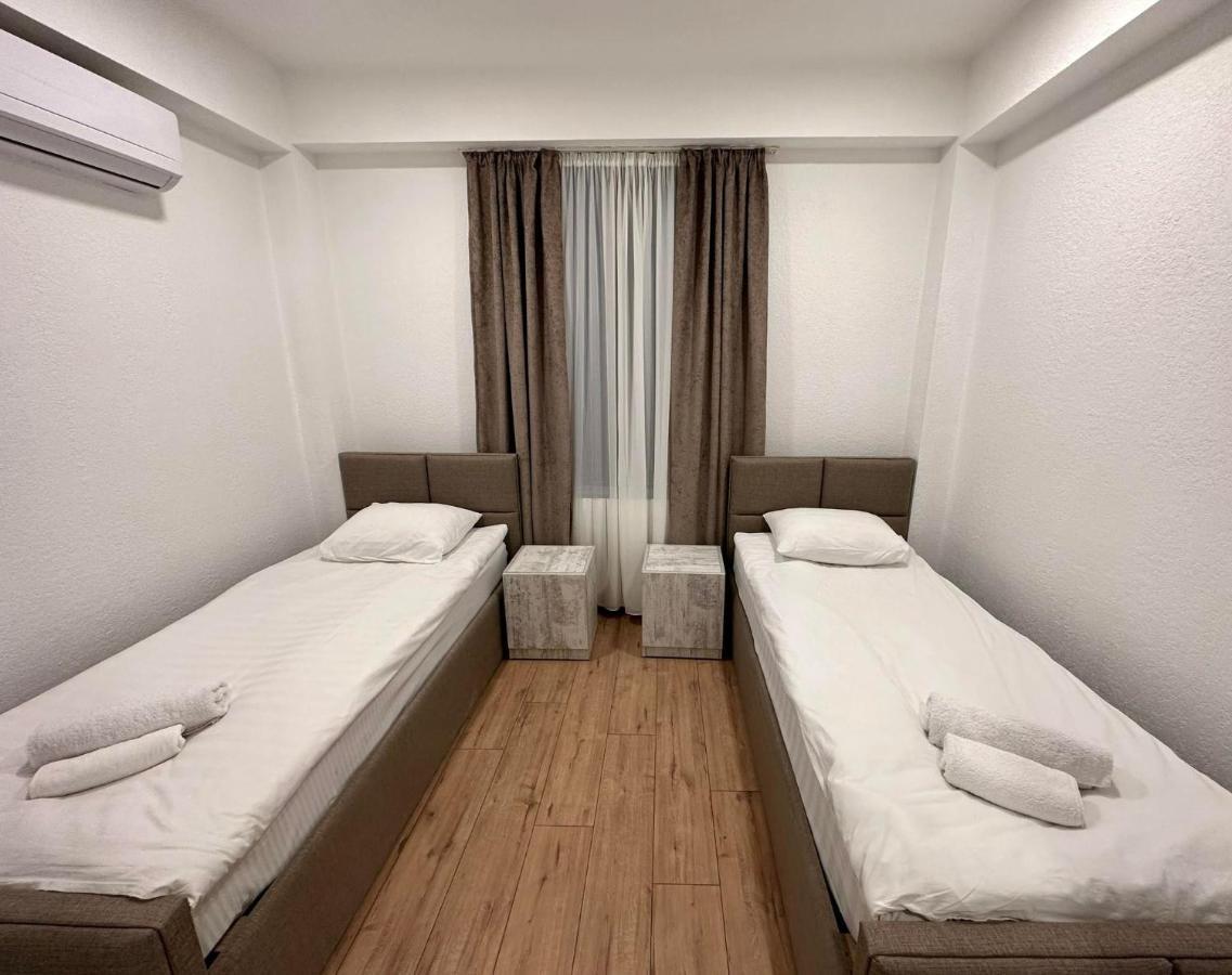 Karse Hotel Ambrolauri Buitenkant foto